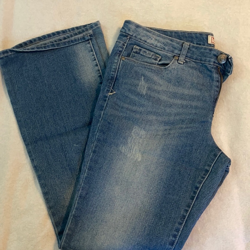 L.E.I Felicia Bootcut low rise jeans (25)